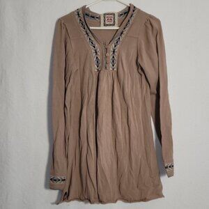 576. Chelser & Violet Long Sleeve Top Tan Sz L